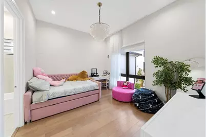 8225 Central Park Boulevard, Doral, FL 33166 - Photo 32