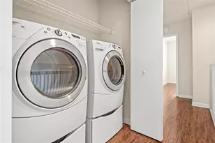 37 SE 3rd Ave, Hallandale Beach, FL 33009 - Photo 42