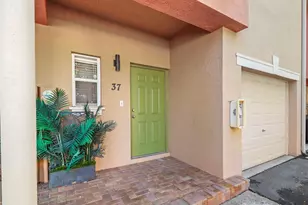 37 SE 3rd Ave, Hallandale Beach, FL 33009 - Photo 18