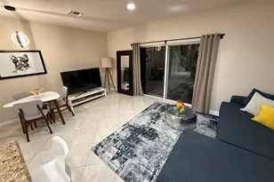 37 SE 3rd Ave, Hallandale Beach, FL 33009 - Photo 8