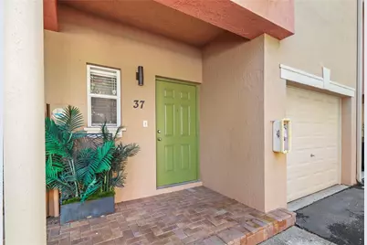 37 SE 3rd Avenue, Hallandale Beach, FL 33009 - Photo 18