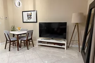 37 SE 3rd Ave, Hallandale Beach, FL 33009 - Photo 16