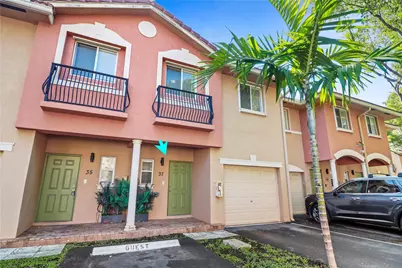37 SE 3rd Avenue, Hallandale Beach, FL 33009 - Photo 1