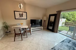 37 SE 3rd Ave, Hallandale Beach, FL 33009 - Photo 58