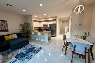 37 SE 3rd Ave, Hallandale Beach, FL 33009 - Photo 2