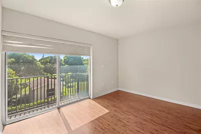 37 SE 3rd Avenue, Hallandale Beach, FL 33009 - Photo 28