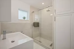 2540 Mercedes Dr, Fort Lauderdale, FL 33316 - Photo 26