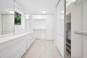 2540 Mercedes Dr, Fort Lauderdale, FL 33316 - Photo 24