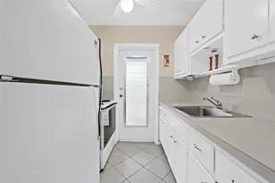 2750 W Golf Blvd, Pompano Beach, FL 33064 - Photo 2