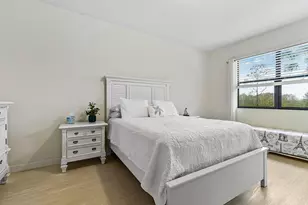 10117 W Villa Cir, Vero Beach, FL 32966 - Photo 4