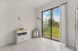 10117 W Villa Cir, Vero Beach, FL 32966 - Photo 14