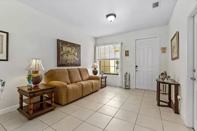 10117 W Villa Circle #10117, Vero Beach, FL 32966 - Photo 6