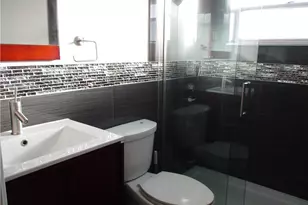 9905 Three Lakes Cir, Boca Raton, FL 33428 - Photo 10