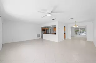 7005 NW 11th St, Margate, FL 33063 - Photo 4