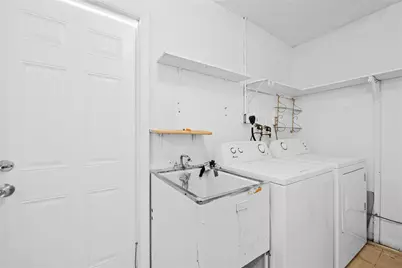 7005 NW 11th Street, Margate, FL 33063 - Photo 32