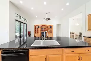 9657 Kalmar Circle, Parkland, FL 33076 - Photo 14