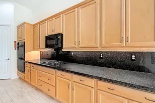 9657 Kalmar Circle, Parkland, FL 33076 - Photo 18