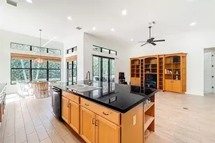 9657 Kalmar Circle, Parkland, FL 33076 - Photo 14