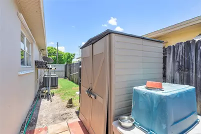 5829 Taylor Street, Hollywood, FL 33021 - Photo 34