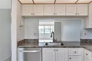 2635 NW 104th Ave, Sunrise, FL 33322 - Photo 12