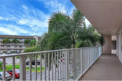 2635 NW 104th Avenue #310, Sunrise, FL 33322 - Photo 4