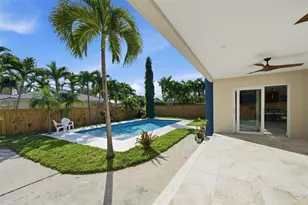1706 NE 28th Dr, Wilton Manors, FL 33334 - Photo 32