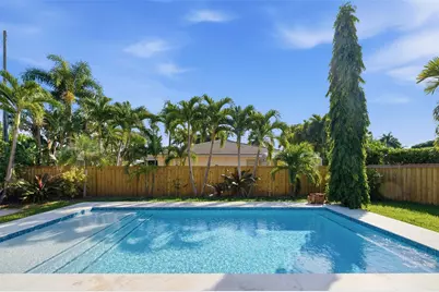 1706 NE 28th Drive, Wilton Manors, FL 33334 - Photo 16