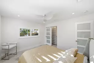 1706 NE 28th Dr, Wilton Manors, FL 33334 - Photo 24