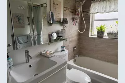 9121 Sunrise Lakes Boulevard #101, Sunrise, FL 33322 - Photo 4