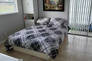 9121 Sunrise Lakes Blvd, Sunrise, FL 33322 - Photo 10