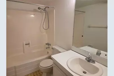 959 SE 2nd Avenue #204, Deerfield Beach, FL 33441 - Photo 24