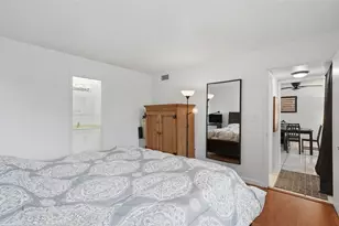 9451 Evergreen Pl, Davie, FL 33324 - Photo 10