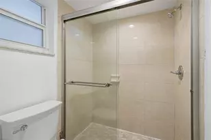 9451 Evergreen Pl, Davie, FL 33324 - Photo 12