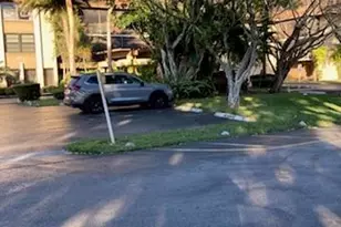 661 NE 195th St, Miami, FL 33179 - Photo 18