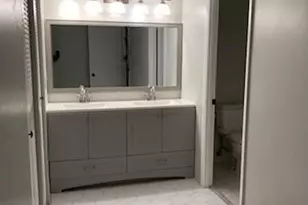 661 NE 195th St, Miami, FL 33179 - Photo 14