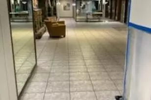 661 NE 195th St, Miami, FL 33179 - Photo 2