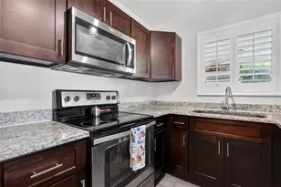 1420 NE 44th St, Lighthouse Point, FL 33064 - Photo 10