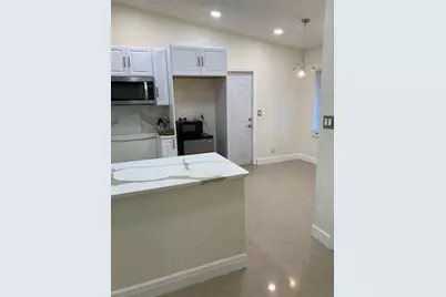 465 NW 20th Avenue, Pompano Beach, FL 33069 - Photo 1
