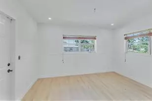 2206 SE 14th St, Pompano Beach, FL 33062 - Photo 4