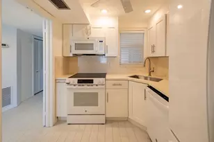 3101 NE 47th Ct, Fort Lauderdale, FL 33308 - Photo 6