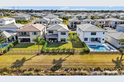 8289 Royal County Down Road, Boca Raton, FL 33434 - Photo 72