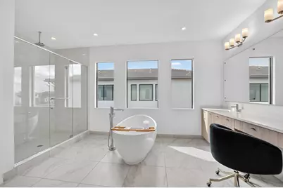 8289 Royal County Down Road, Boca Raton, FL 33434 - Photo 36