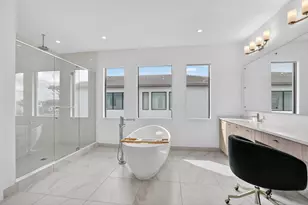 8289 Royal County Down Rd, Boca Raton, FL 33434 - Photo 36