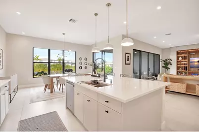 8289 Royal County Down Road, Boca Raton, FL 33434 - Photo 16