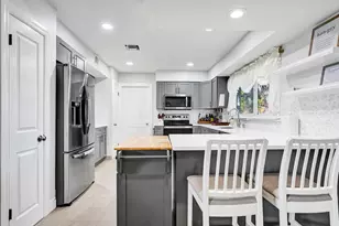 201 SE 24th Ave, Boynton Beach, FL 33435 - Photo 12