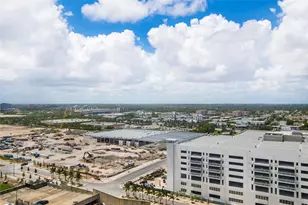 14951 Royal Oaks Ln, Miami, FL 33181 - Photo 22