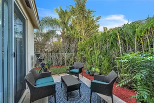 1059 Golden Cane Dr, Weston, FL 33327 - Photo 26