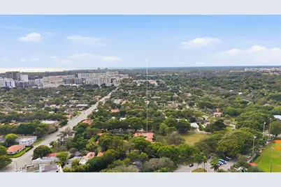 430 Sarto Avenue, Coral Gables, FL 33134 - Photo 42