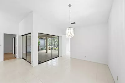 609 Deer Creek Lake Point Lane, Deerfield Beach, FL 33442 - Photo 10