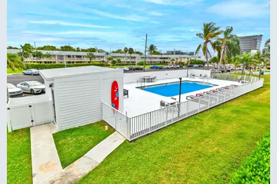 851 Atlantic Shores Boulevard #120, Hallandale Beach, FL 33009 - Photo 6